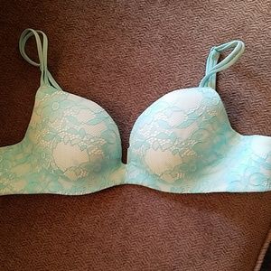 Victoria's Secret Angels Secret Embrace 34A